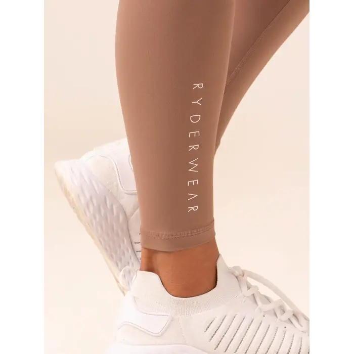 Леггинсы Ryderwear NKD V Scrunch Leggings - Mocha