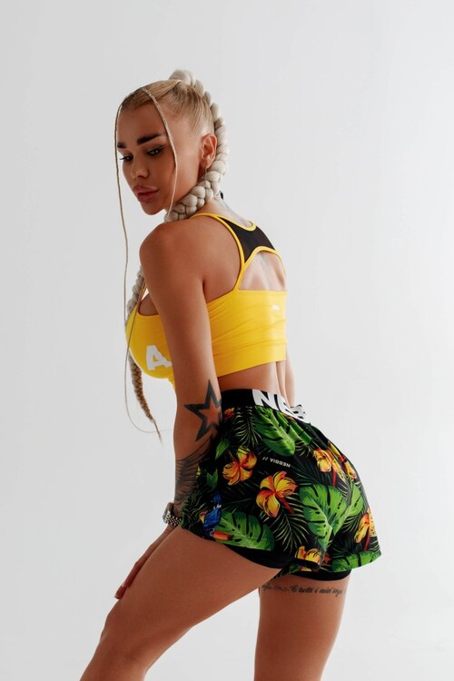 Шорти Nebbia High-Energy Double Layer Shorts Jungle Green 563