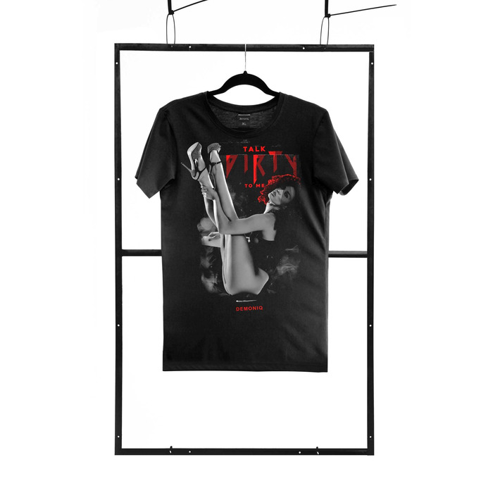 Мужская футболка с принтом «Talk dirty to me» Demoniq TSHRB009 черная, XL