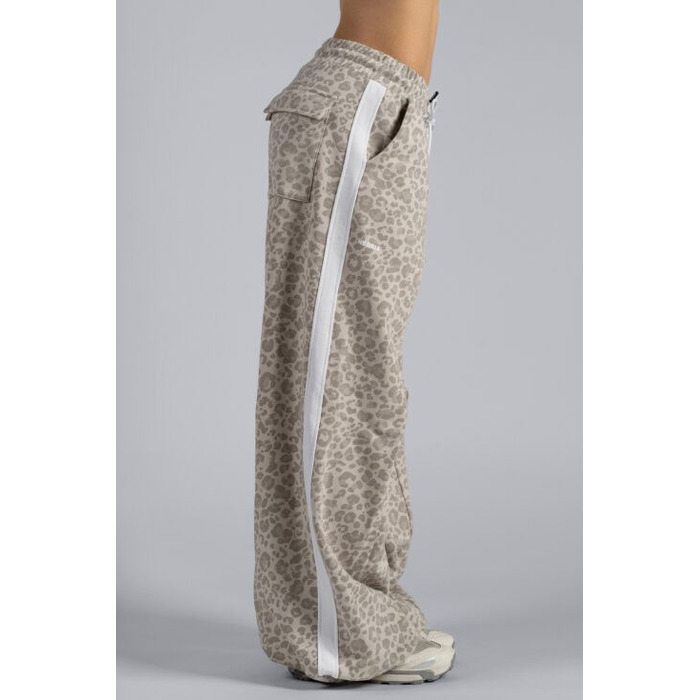 Штани Nebbia Baggy Leopard Sweatpants PRIMAL Cream Leopard 865