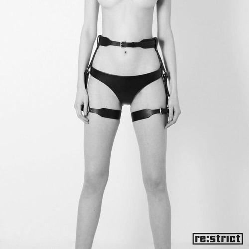 Пояс с фиксаторами для бедер RESTRICT DOMINUS черный глянец