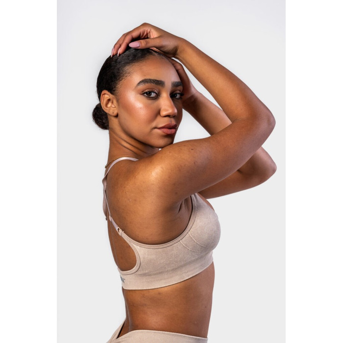 Топ Nebbia Medium-Support Sports Bra TOTALLY SEAMLESS Cream 305