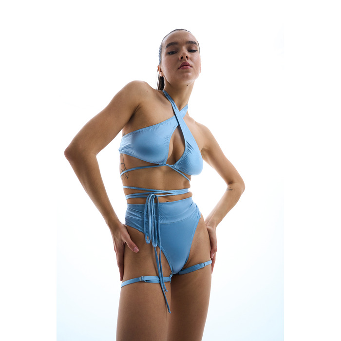 Twist & Tie top Sky blue silk- блакитний шовк