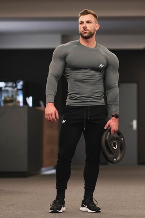 Штани Slim sweatpants with side pockets 'Reset” 321 Black