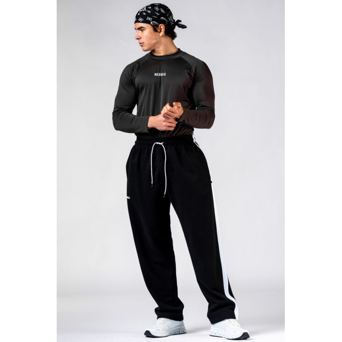 Лонгслів чоловічий Nebbia Seamless Long-Sleeve Top POWER Black 901