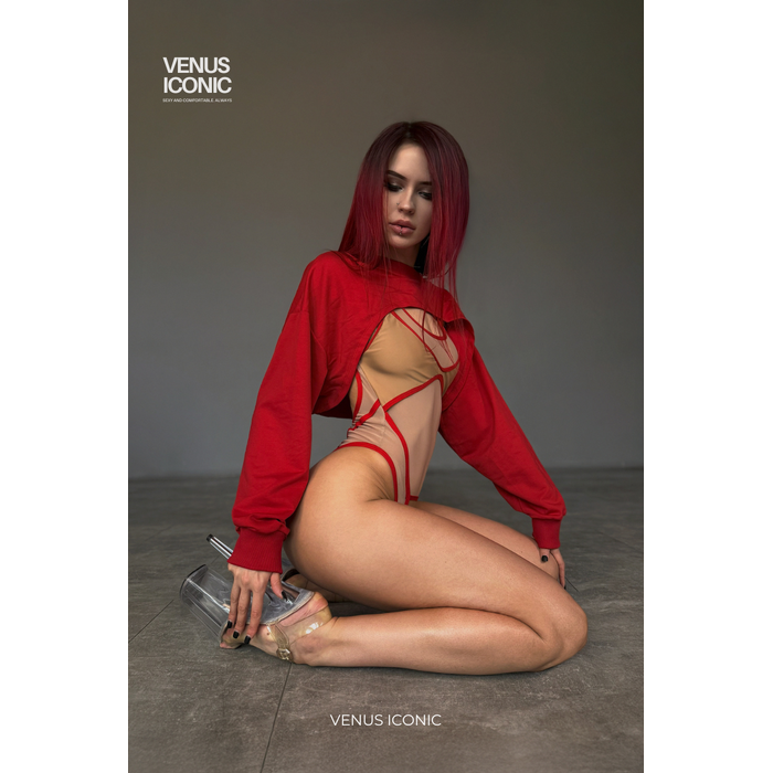 Кроп-топ Venus Iconic оверсайз для танцев