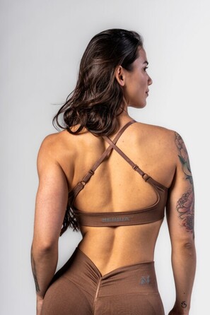 Топ Nebbia Medium-Support Sports Bra TOTALLY SEAMLESS Brown 305