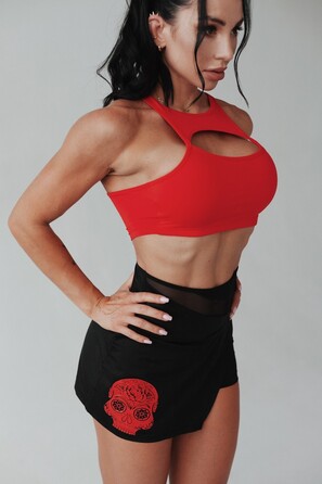 Топ RED TOP WITH CUTOUT ON FRONT