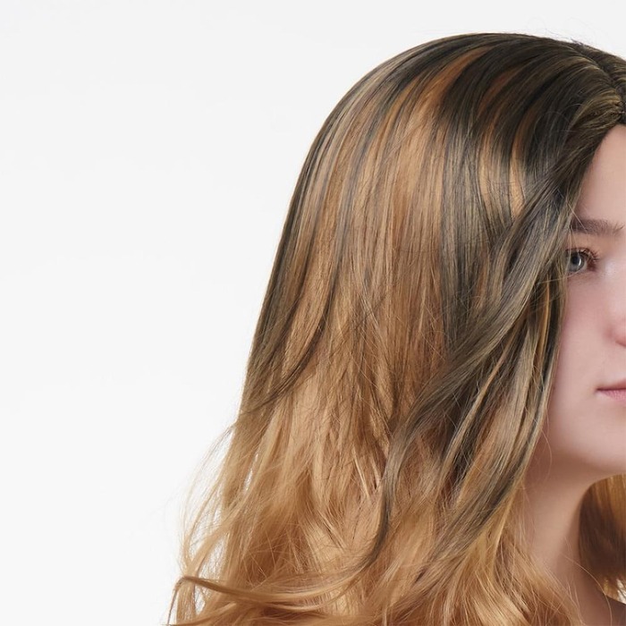 Перука довга хвиляста Fetish Hair балаяж русявий, 65 см