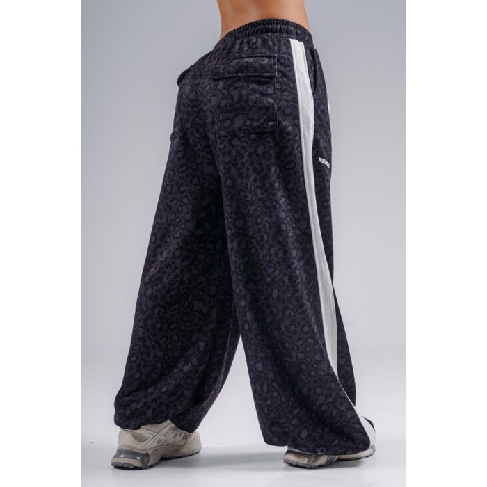 Штани Nebbia Baggy Leopard Sweatpants PRIMAL Black Leopard 865