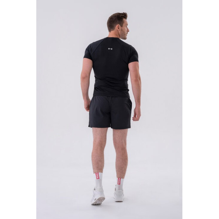 Футболка Nebbia Functional Slim-fit T-shirt Black 324