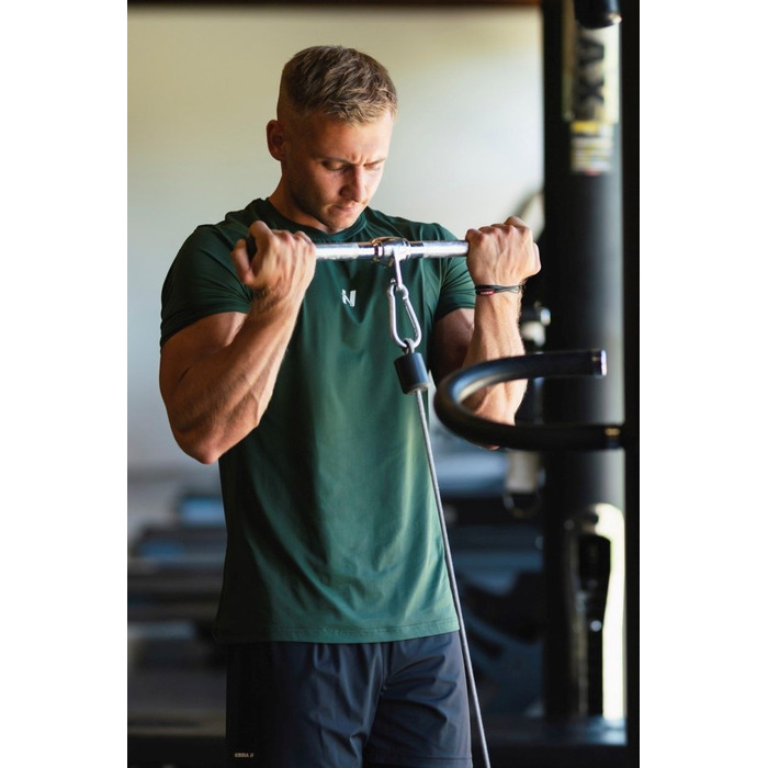 Футболка Nebbia Classic T-shirt 'Reset” Dark Green 327