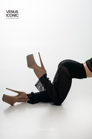 Штани сітчасті Venus Iconic з вертикальними швами для танців та фотосесій