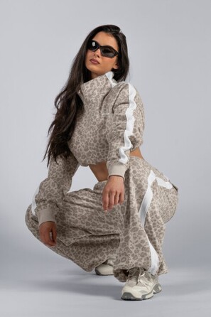 Штани Nebbia Baggy Leopard Sweatpants PRIMAL Cream Leopard 865