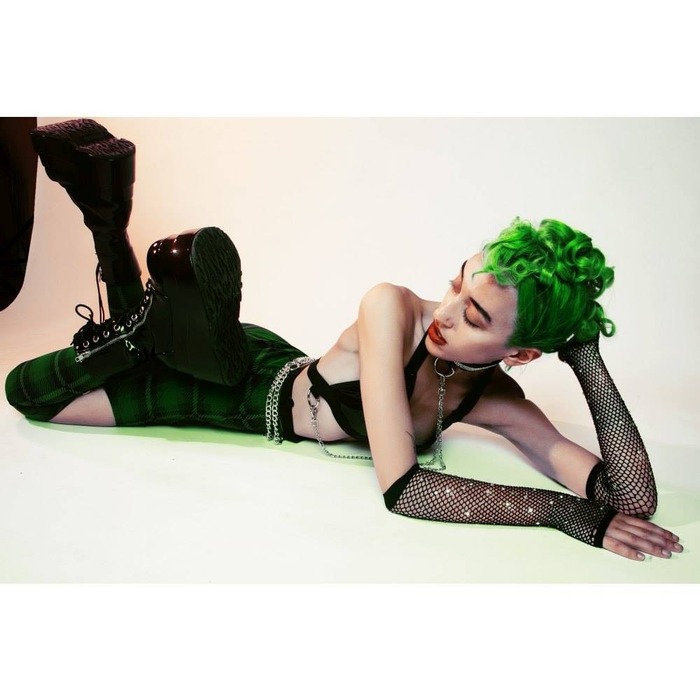 Рукавички в сітку із стразами One SIze Fishnet Arm Warmers Gloves від Leg Avenue Rhinestone, чорні