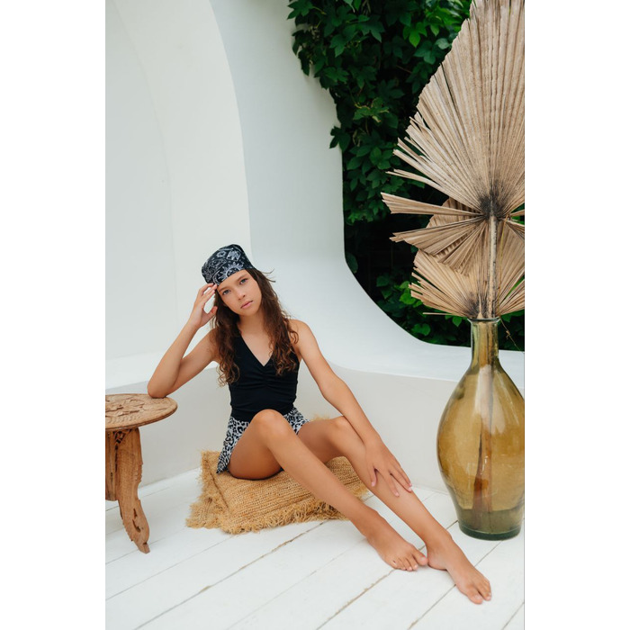 Купальник Pamela & шортики из сеточки SPF35