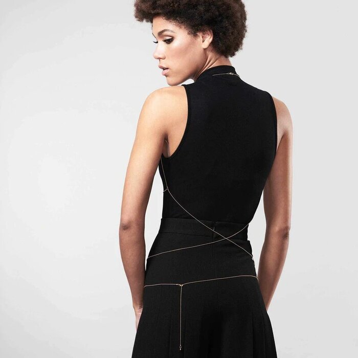 Ланцюжок портупея Bijoux Indiscrets Magnifique Bra Chain - Silver, прикраса на тіло