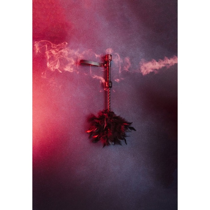 Тиклер на длинной ручке Candy Hero RCFL1.1/38 перо и кожа, черный