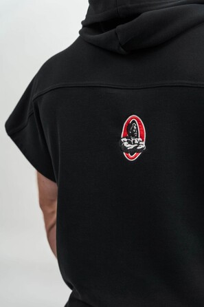 Безрукавка Nebbia Hooded T-shirt Gym Rag top CHAMPION Black 706