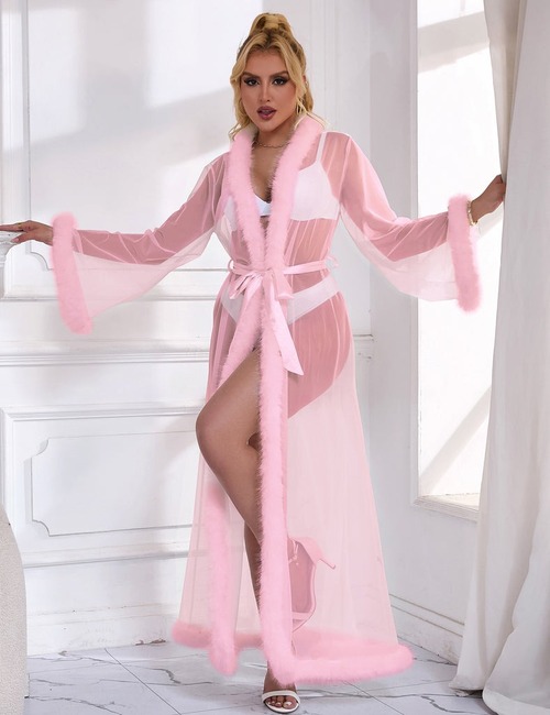 Розовый сексуальный длинный халатик в сеточку Star Night с отделкой из меха под норку и поясом, M